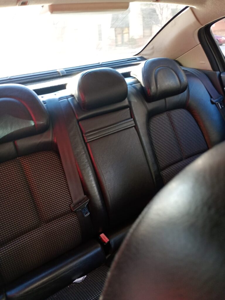 Vendo Peugeot 407 ST Sports