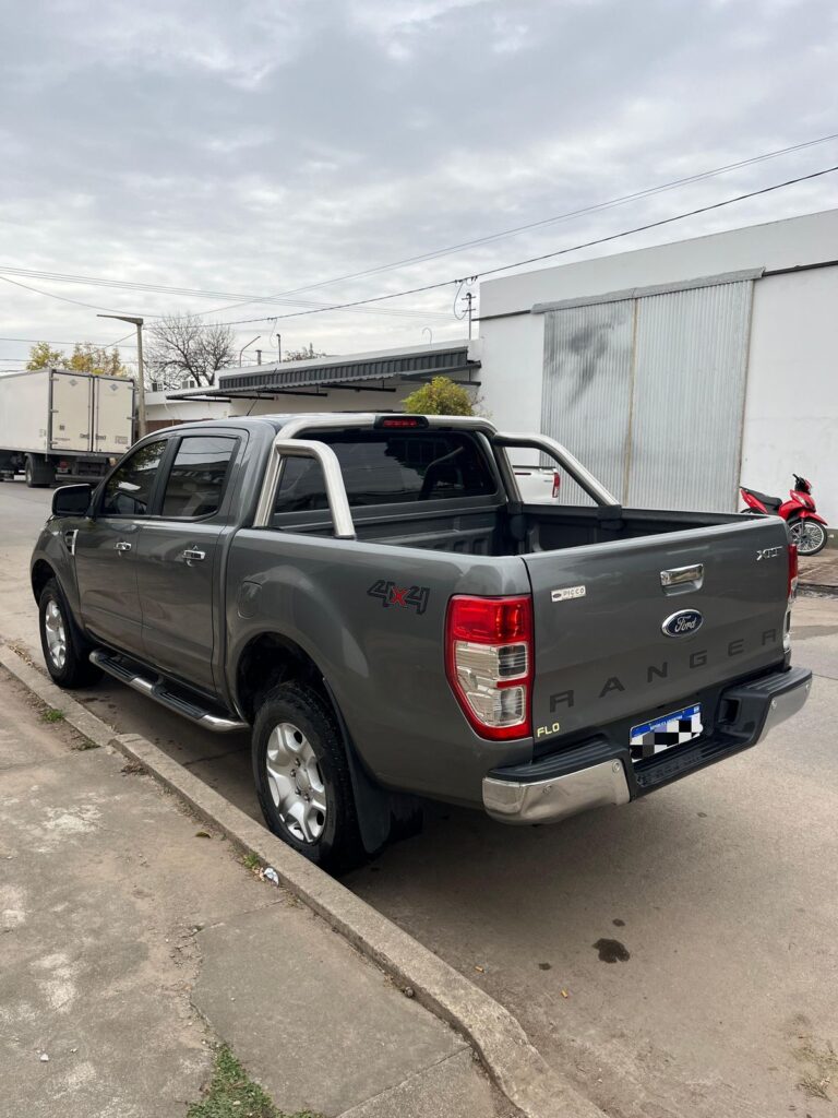 Vendo Ford Ranger