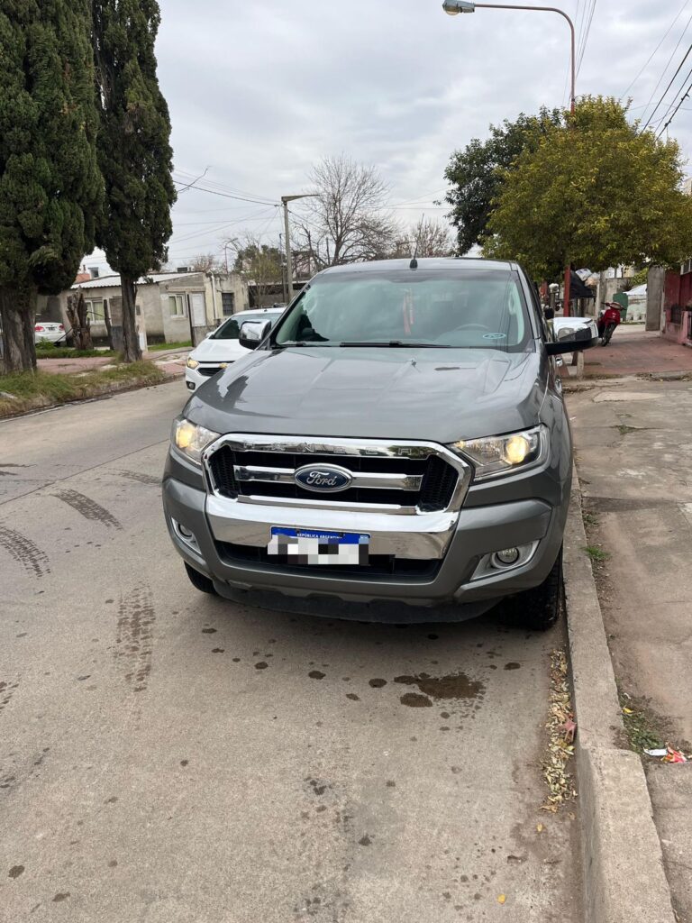 Vendo Ford Ranger